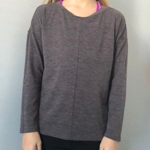 Gray long sleeve shirt
